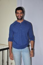 Akshay Oberoi at the launch of film The Virgins on 24th June 2016
